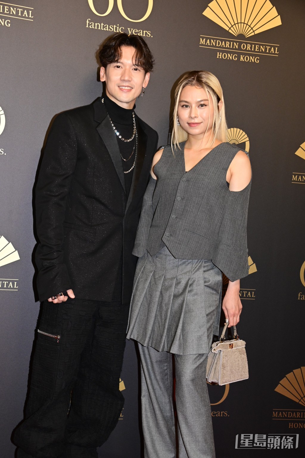 关智斌表示现正于内地拍摄综艺节目《披荆斩棘3》,将在11月初完成后才返港。 关智斌表示现正于内地拍摄综艺节目《披荆斩棘3》,将在11月初完成后才返港。