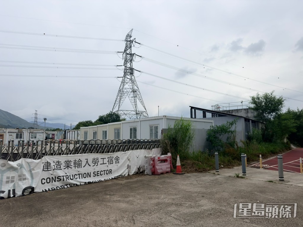 當局在外勞宿舍加裝閉路電視監察附近環境。梁國峰攝 當局在外勞宿舍加裝閉路電視監察附近環境。梁國峰攝