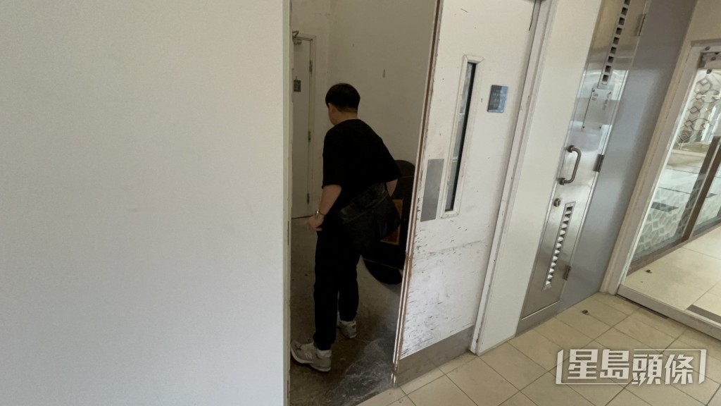 探員到場調查。楊偉亨攝