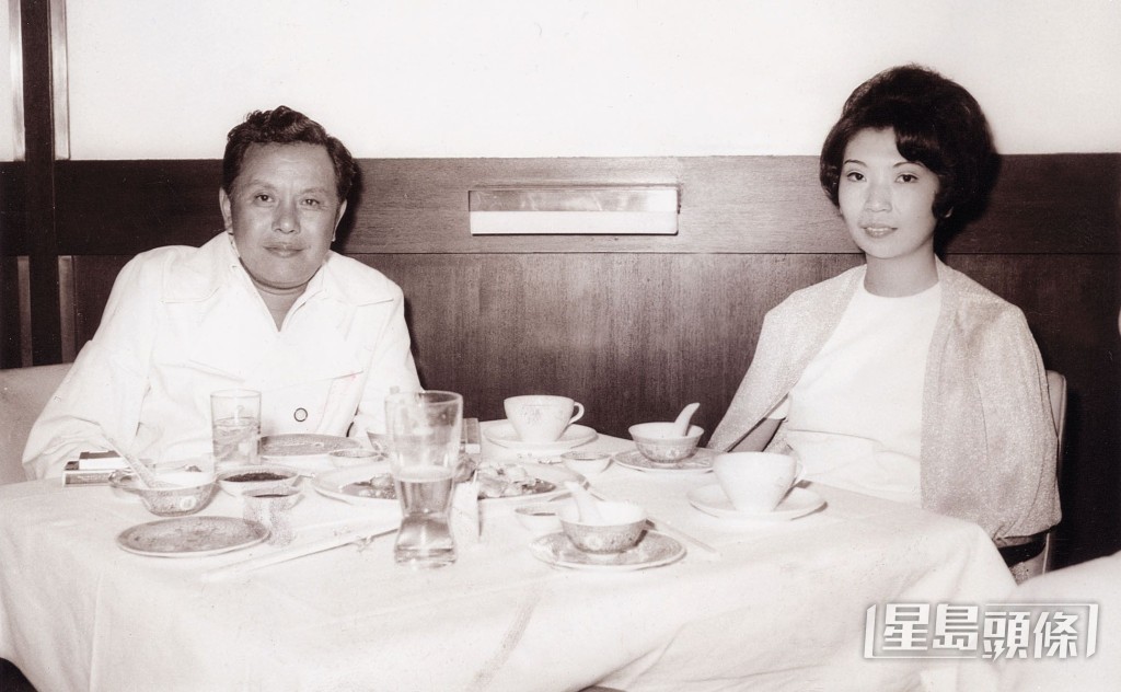 張徹與太太梁麗嫦於1969年結婚。