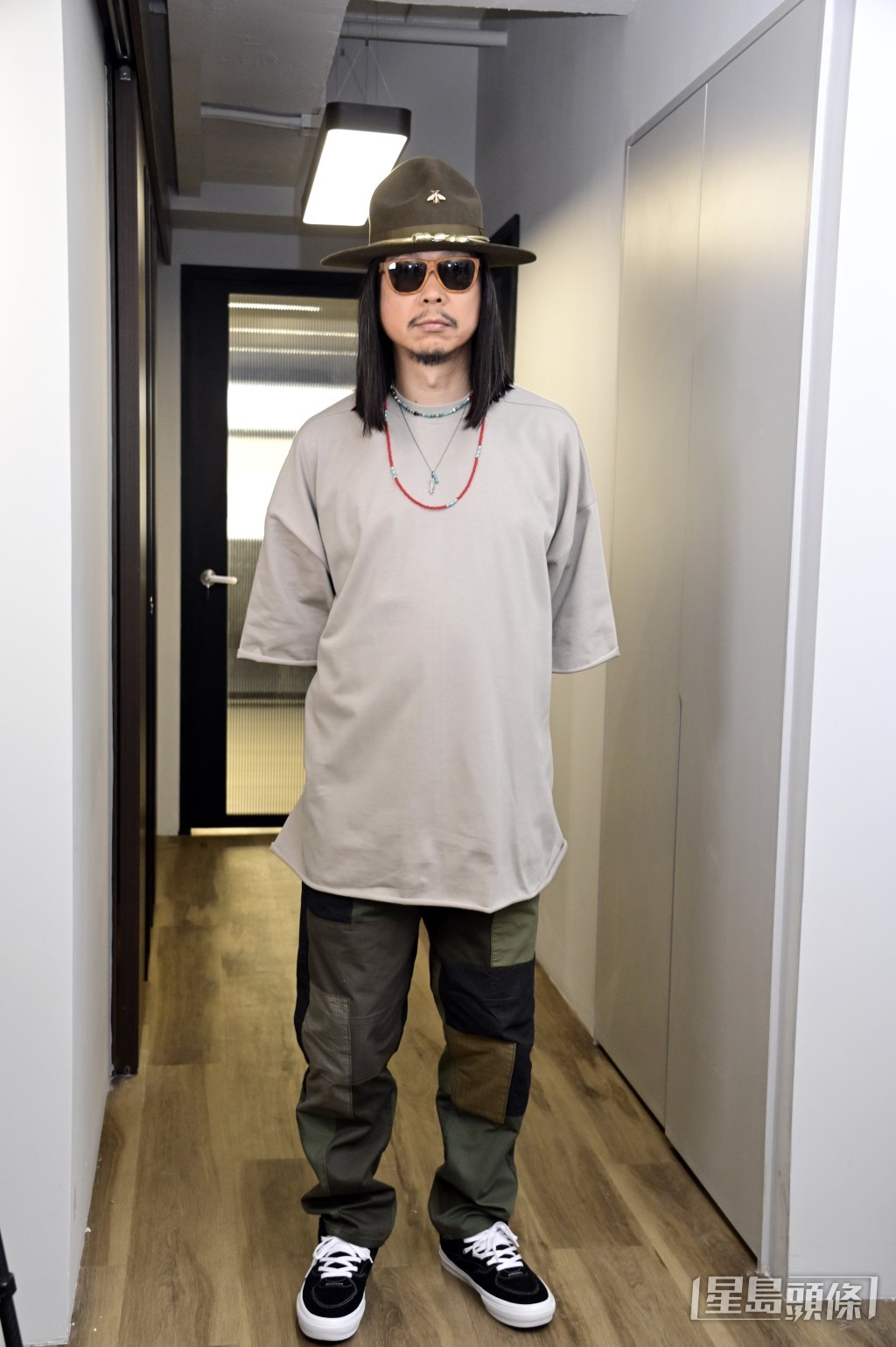 講到家中的收藏，王雙駿笑說：「我冇刻意去數，通常都係去到邊買到邊，有時上網買。」