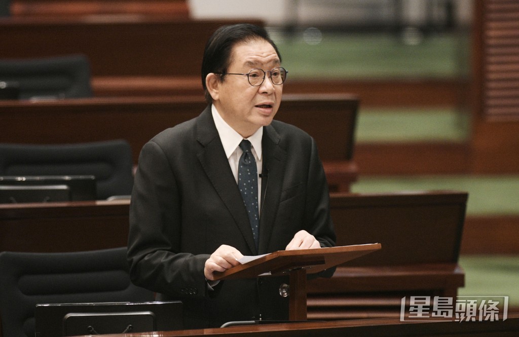 林健鋒強調香港要做好應變,稱「不可以一本通書讀到老」。資料圖片 林健鋒強調香港要做好應變,稱「不可以一本通書讀到老」。資料圖片