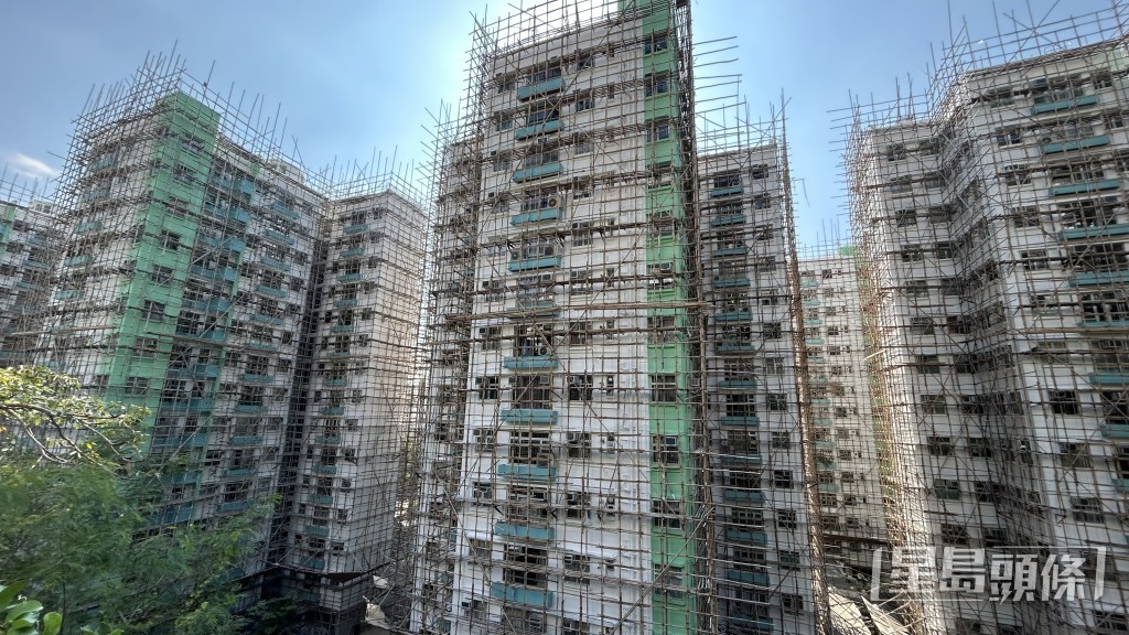政府為提升樓宇維修監管及執行力度，計劃加強市建局「招標妥」角色及功能。資料圖片