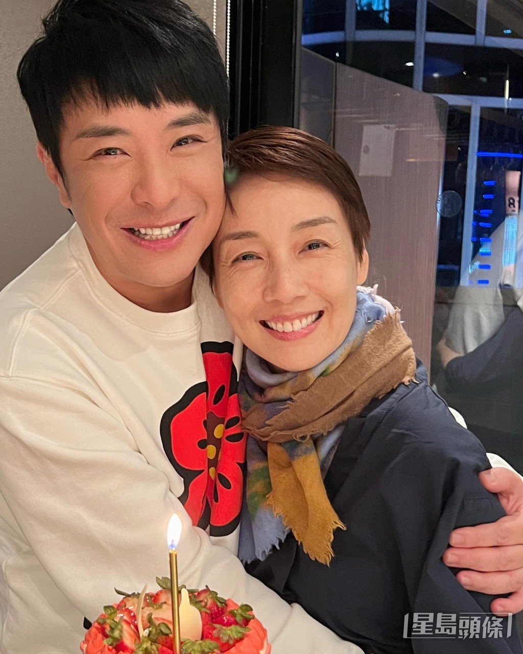 梁思浩在圈中有不少老友。