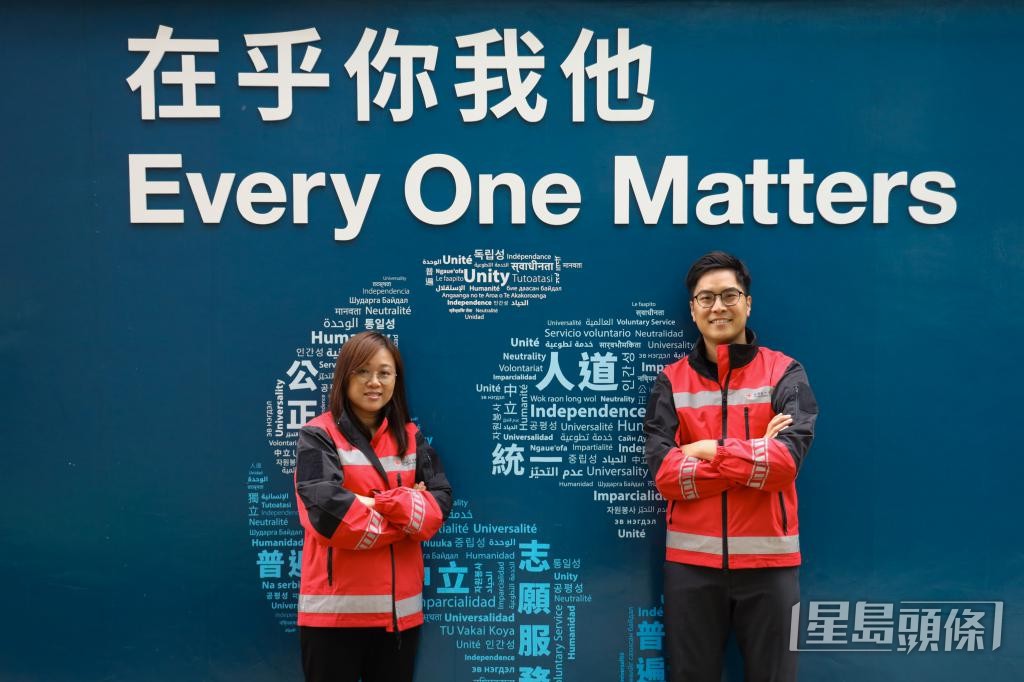 凌靜妍（左）期望，社會能加強備災工作，減少災害的發生。