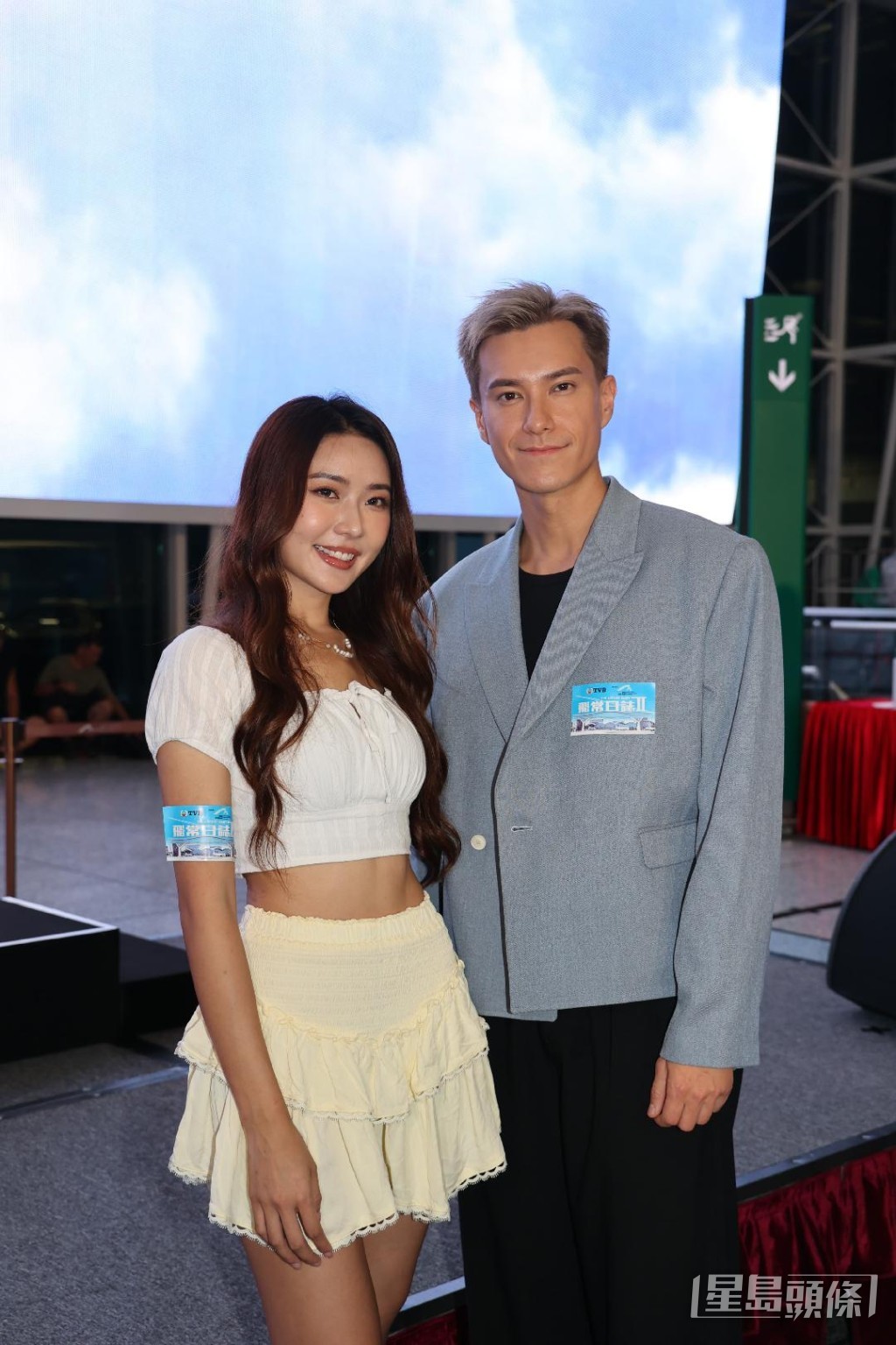 朱仔已介紹自己的牙醫為Joey治理。