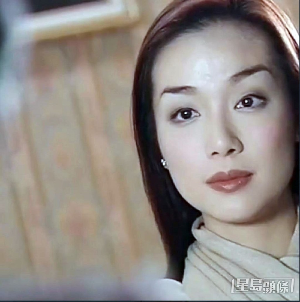 江美儀昔日做模特兒的靚相也成為「出土文物」。