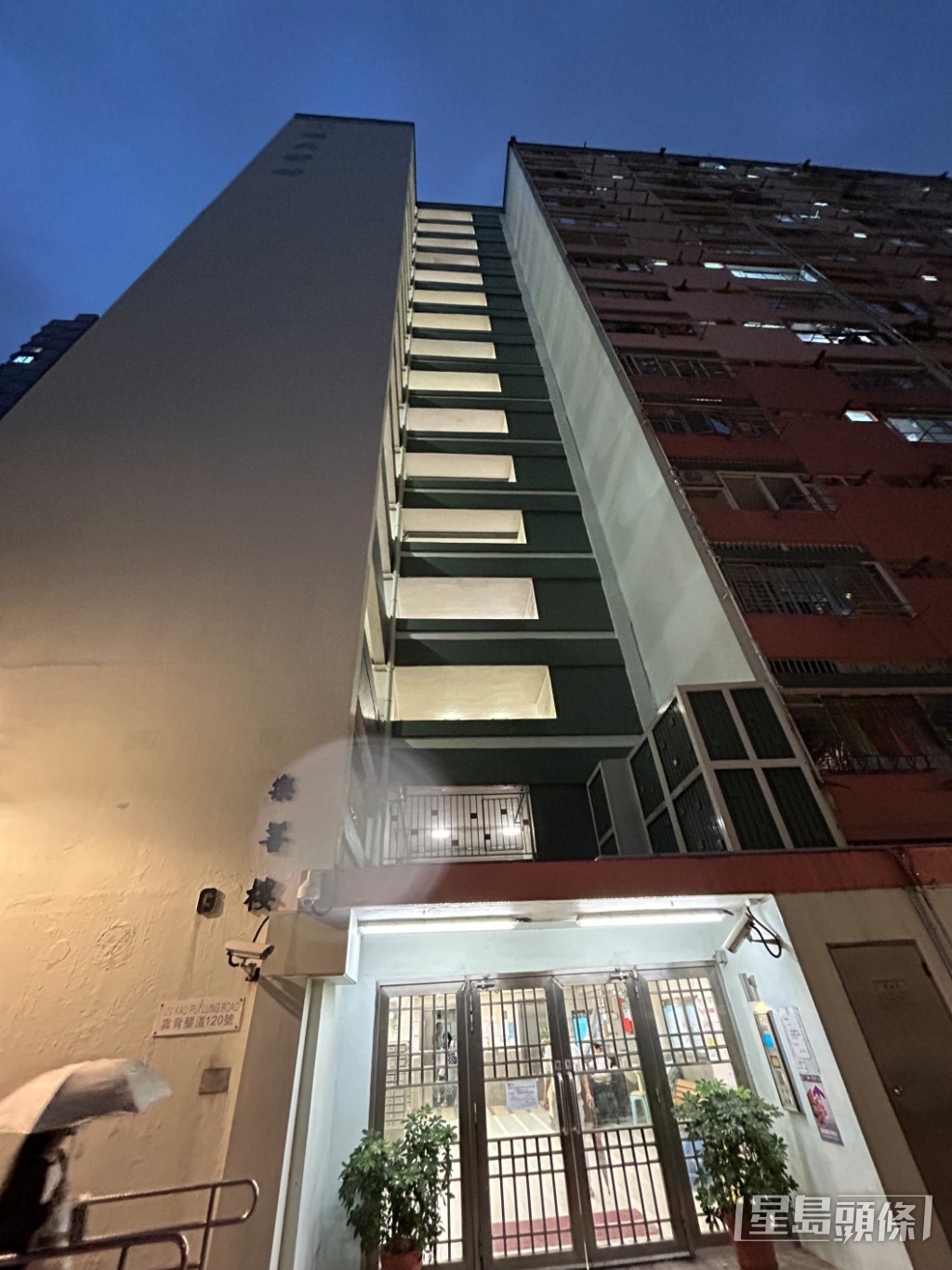 现场为乐民新村乐善楼。