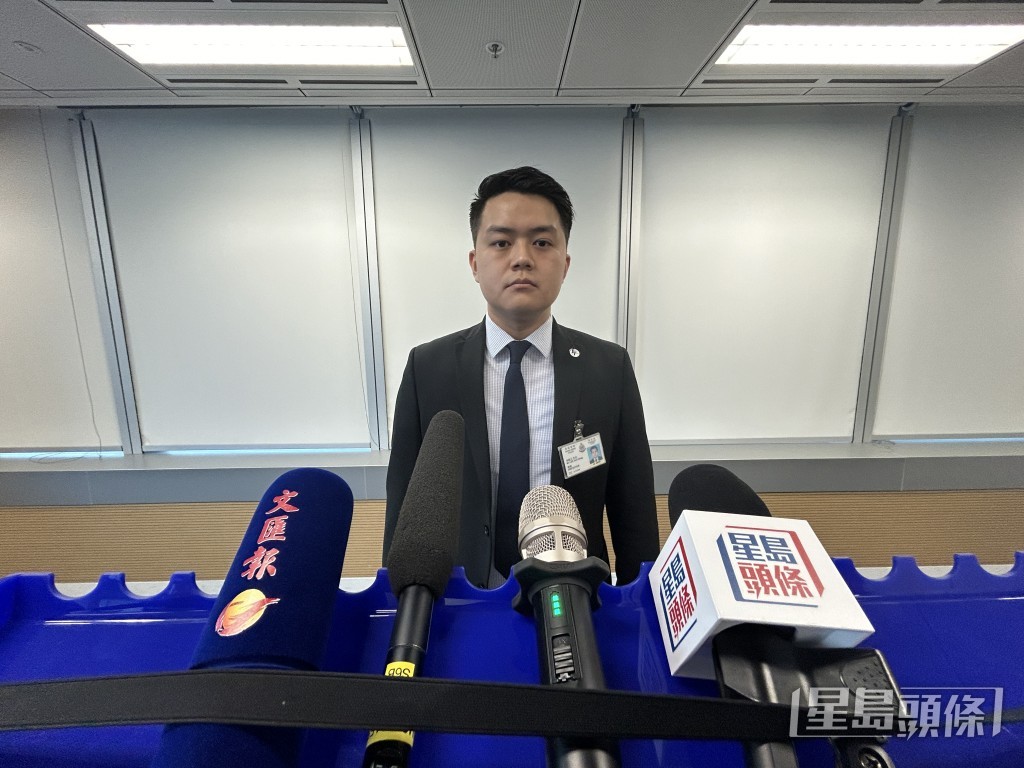 油尖警區特別職務隊第二隊督察李凱正講述案情。林思明攝 油尖警區特別職務隊第二隊督察李凱正講述案情。林思明攝