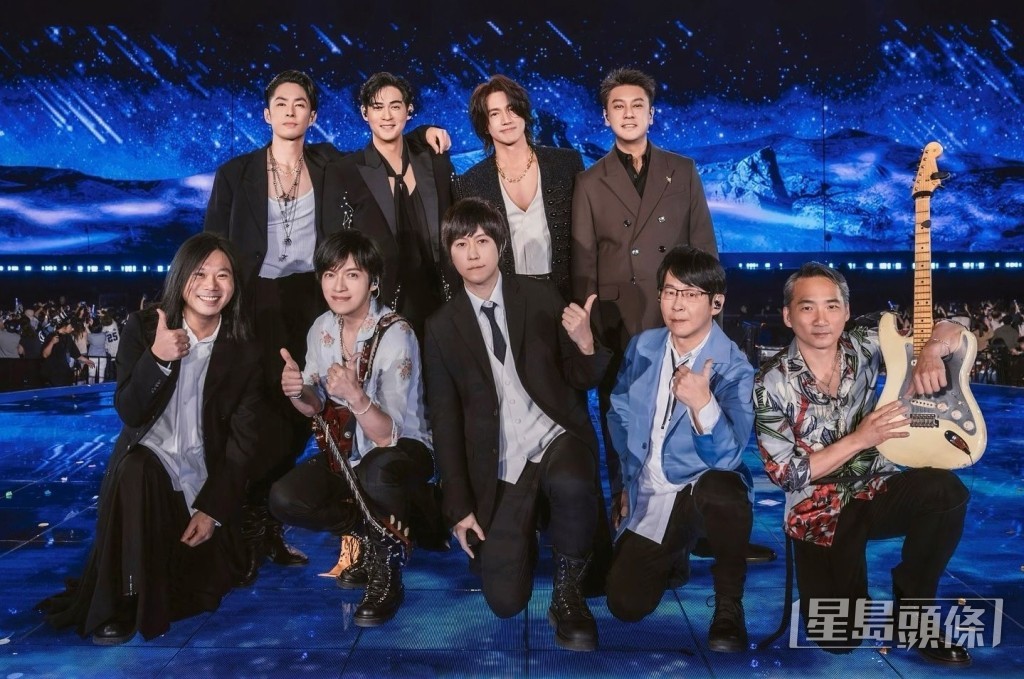 五月天和F4都係台灣天團。 五月天和F4都係台灣天團。