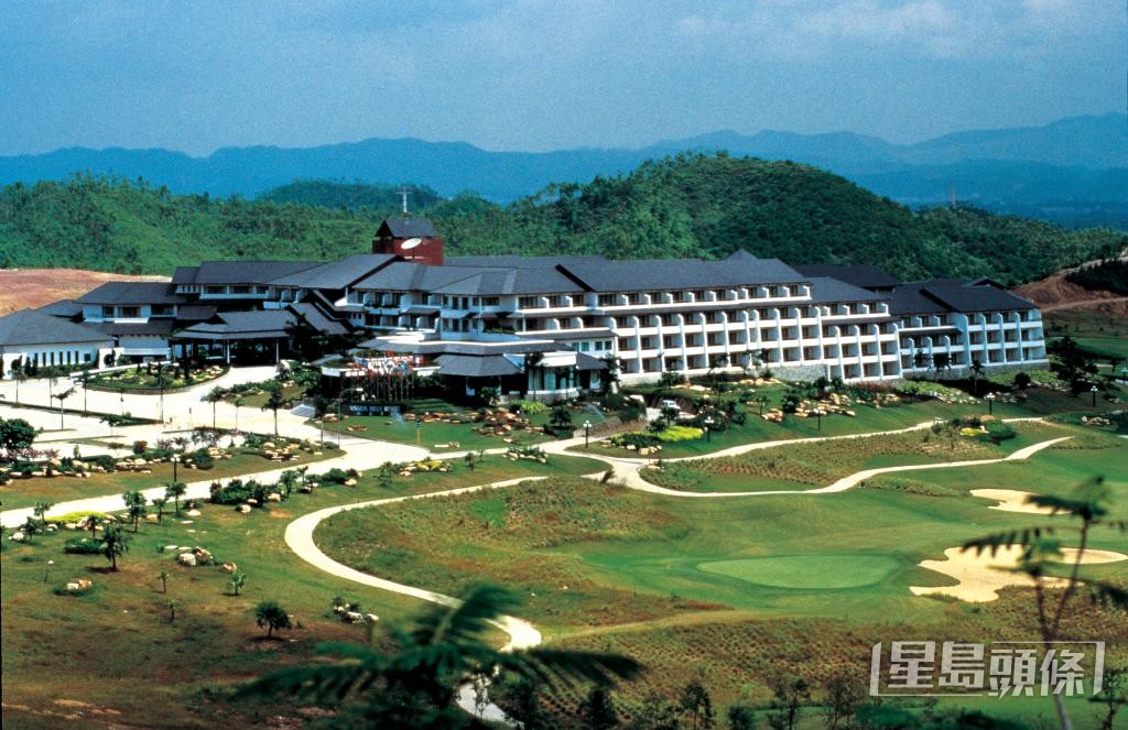 早年观澜湖高尔夫球会在深圳的会所。 受访者提供