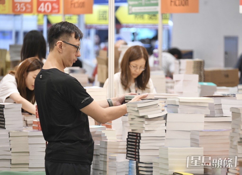 第36屆香港書展將於本月15日起至21日於香港會議展覽中心舉行。 第36屆香港書展將於本月15日起至21日於香港會議展覽中心舉行。