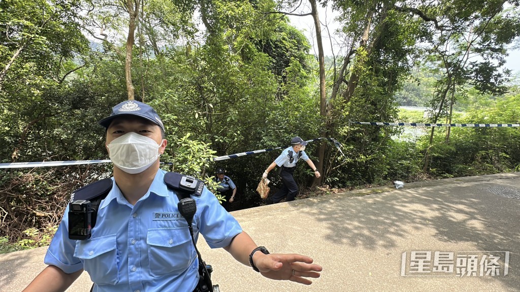 警員到場調查。劉漢權攝 警員到場調查。劉漢權攝