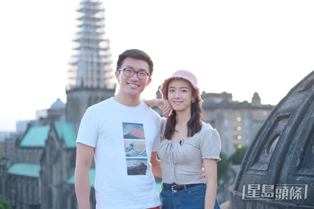 蔡思貝的哥哥比較似媽咪！