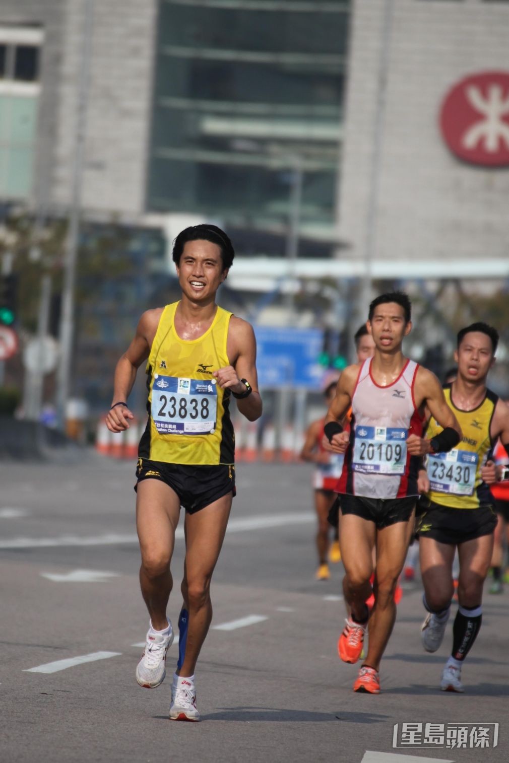 2017年，呂偉強在香港渣打馬拉松初嘗Sub3滋味。 受訪者提供
