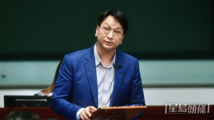 鄧家彪。資料圖片 鄧家彪。資料圖片