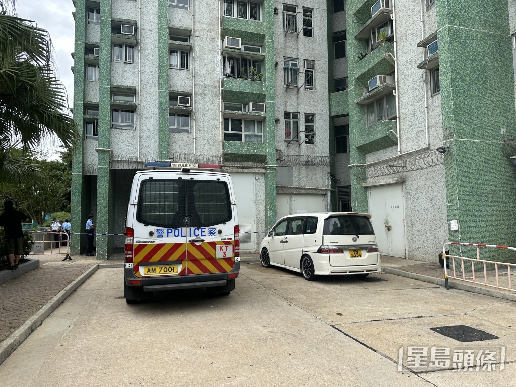 警員到場調查。梁國峰攝 警員到場調查。梁國峰攝