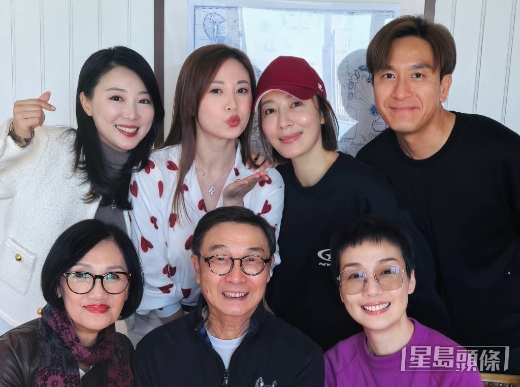 江美儀最近和《名媛望族》演員松哥、馬國明、韓瑪莉、馬賽等重聚。