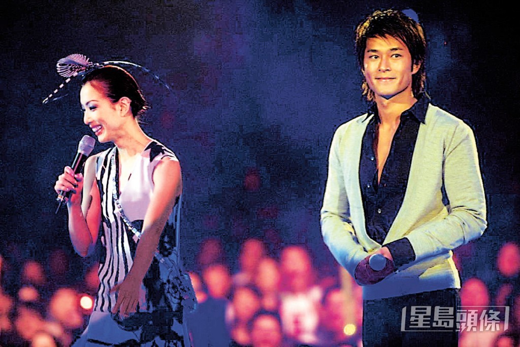 2001年《鄭秀文 Shocking Colors演唱會2001》 2001年《鄭秀文 Shocking Colors演唱會2001》