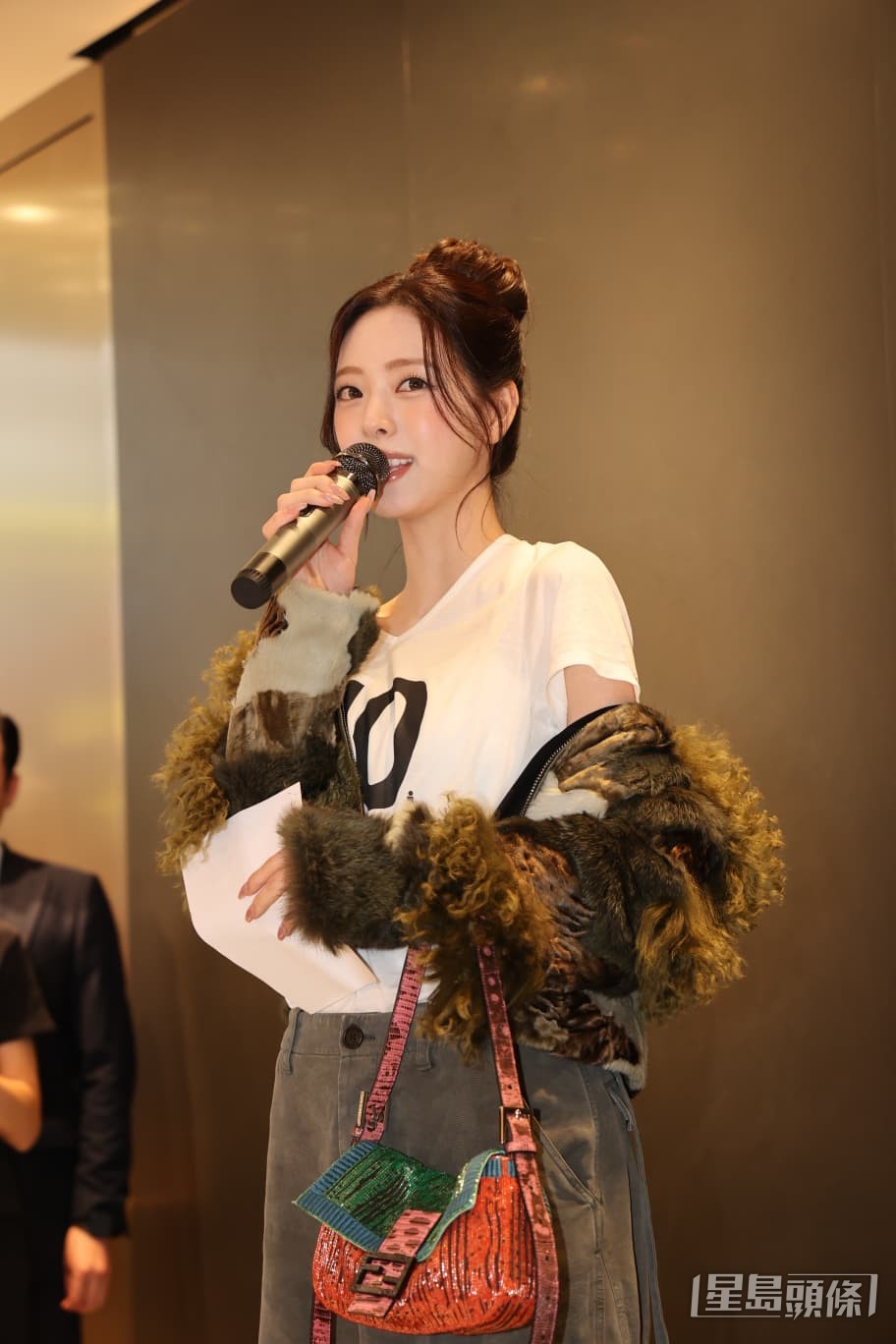 申有娜期待工作後今晚可以看到美麗的維港夜景。