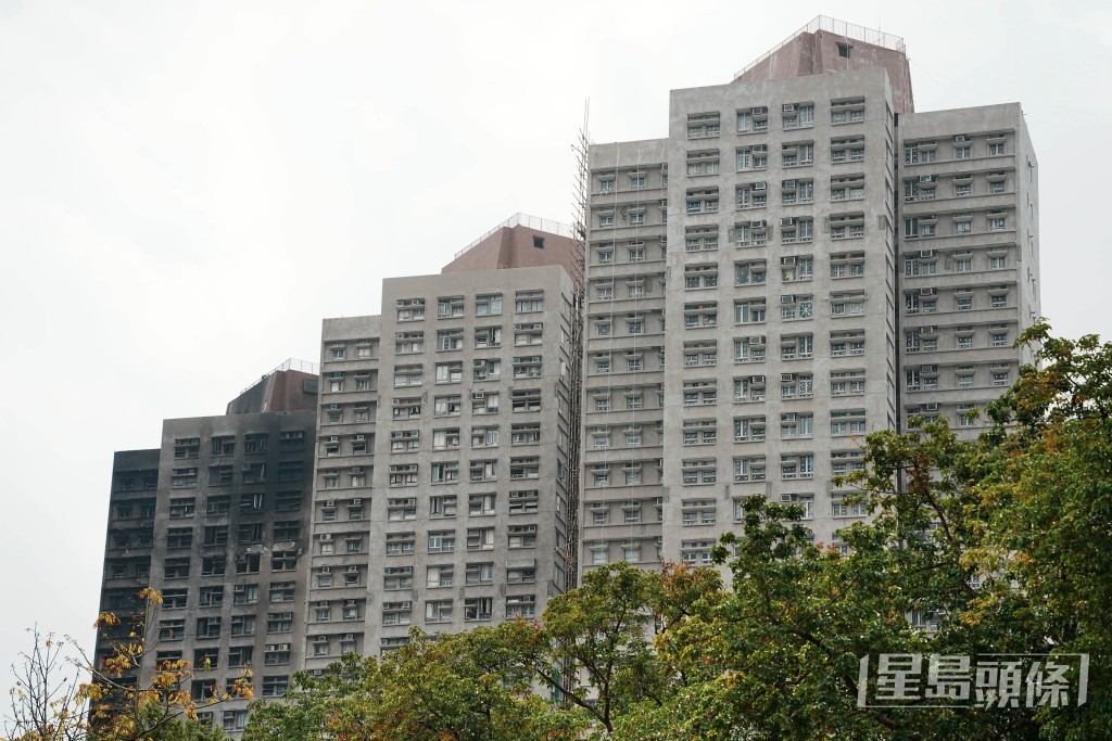黃偉綸表示除非宏志閣的業主能達成高度共識，希望將該處納入方案，否則政府難以進一步介入。汪旭峰攝