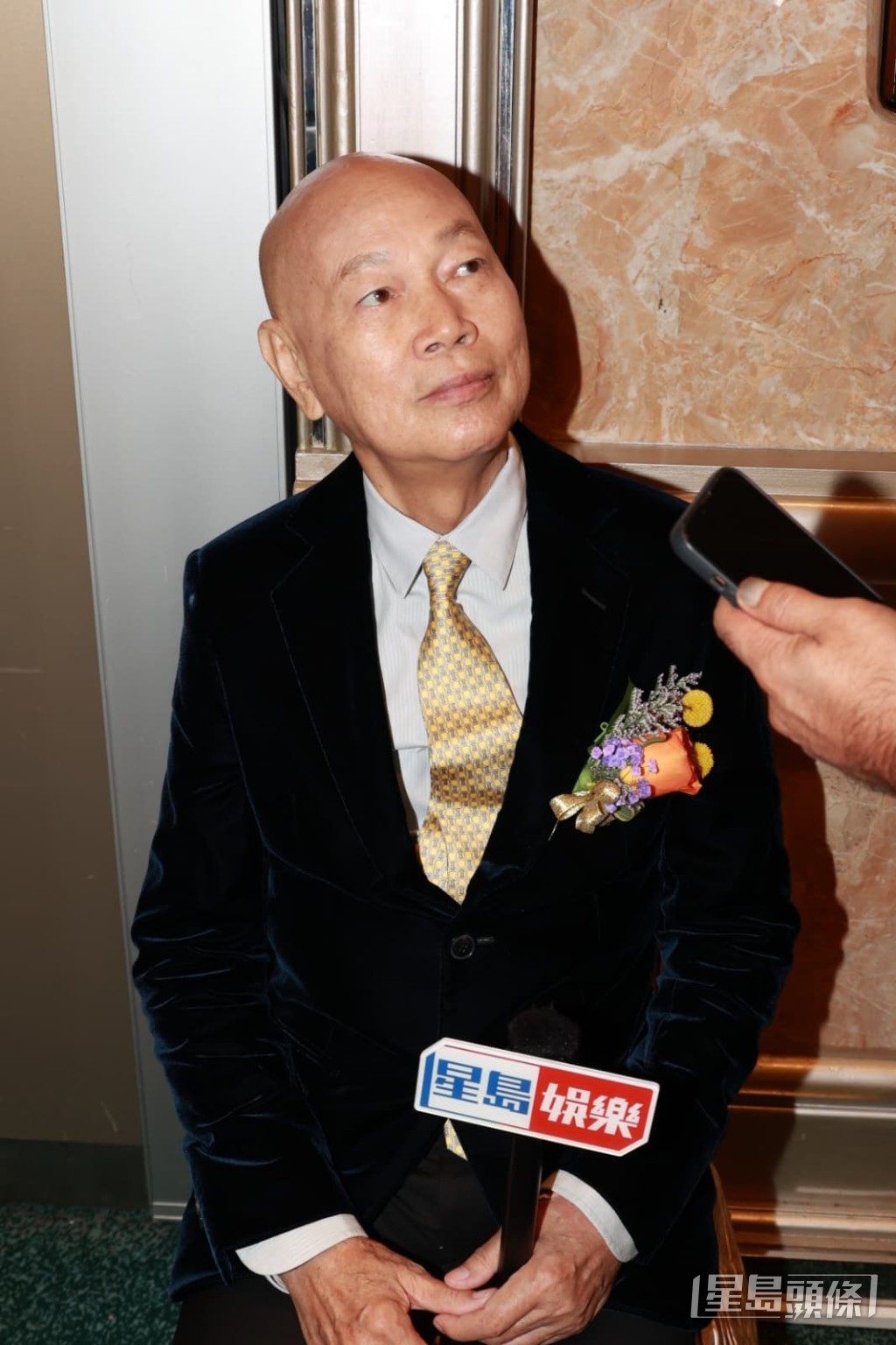 明天家英哥80大壽。 明天家英哥80大壽。
