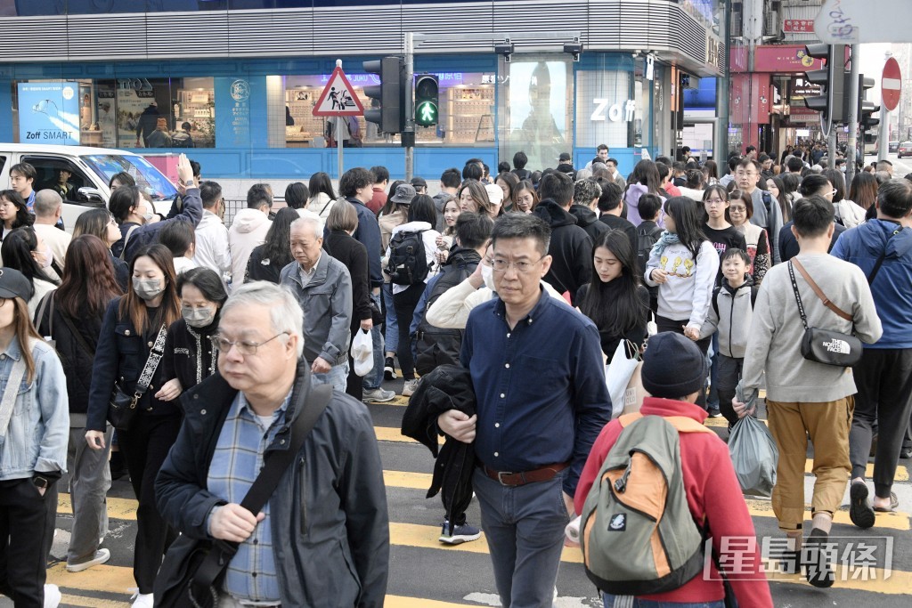 政府透過「新資本投資者入境計劃」，致力吸引資金及人才來港。  陳浩元攝