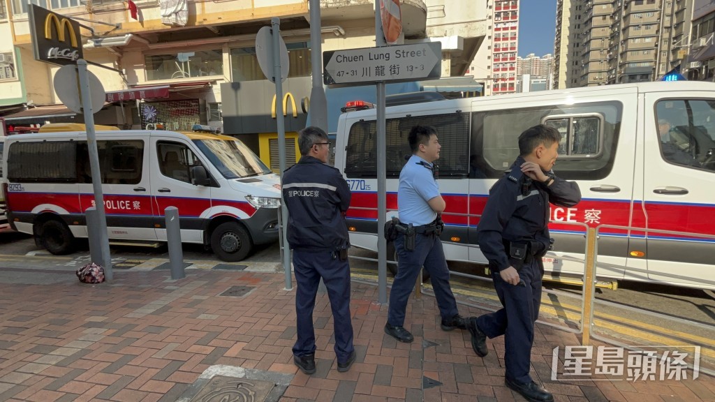 警員到場調查。楊偉亨攝