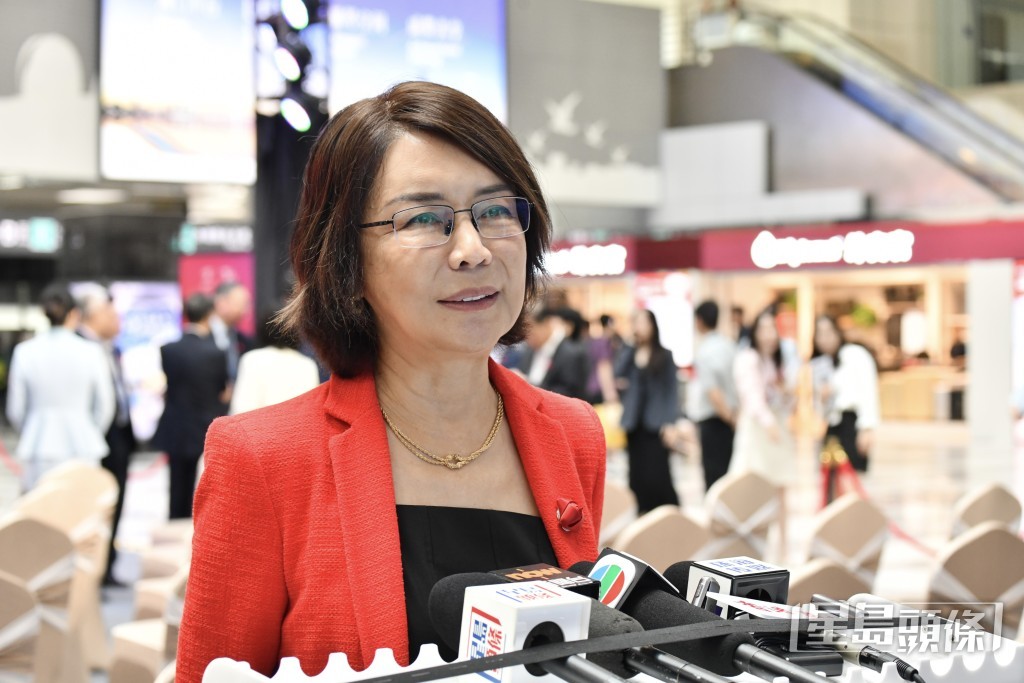 機場管理局行政總裁張李佳蕙強調,香港國際機場與珠海機場的合作能達致優勢互補。盧江球攝 機場管理局行政總裁張李佳蕙強調,香港國際機場與珠海機場的合作能達致優勢互補。盧江球攝