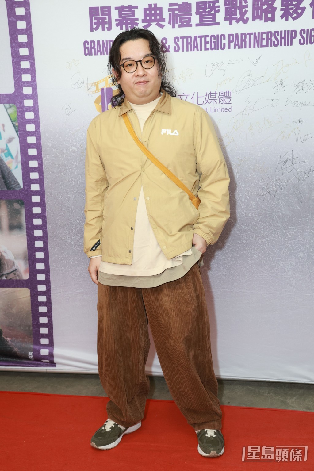 徐浩昌今日到九龍灣出席媒體公司開幕典禮暨戰略夥伴簽約儀式。 徐浩昌今日到九龍灣出席媒體公司開幕典禮暨戰略夥伴簽約儀式。