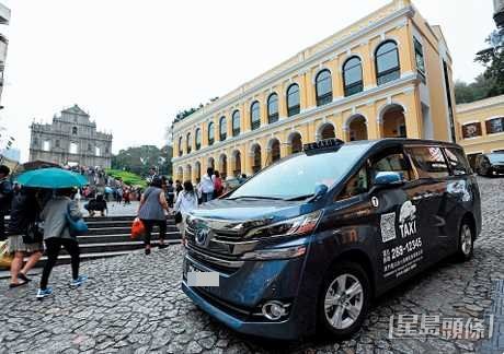 澳門推出「澳門電召的士」手機應用程式,提供叫車服務。資料圖片 澳門推出「澳門電召的士」手機應用程式,提供叫車服務。資料圖片