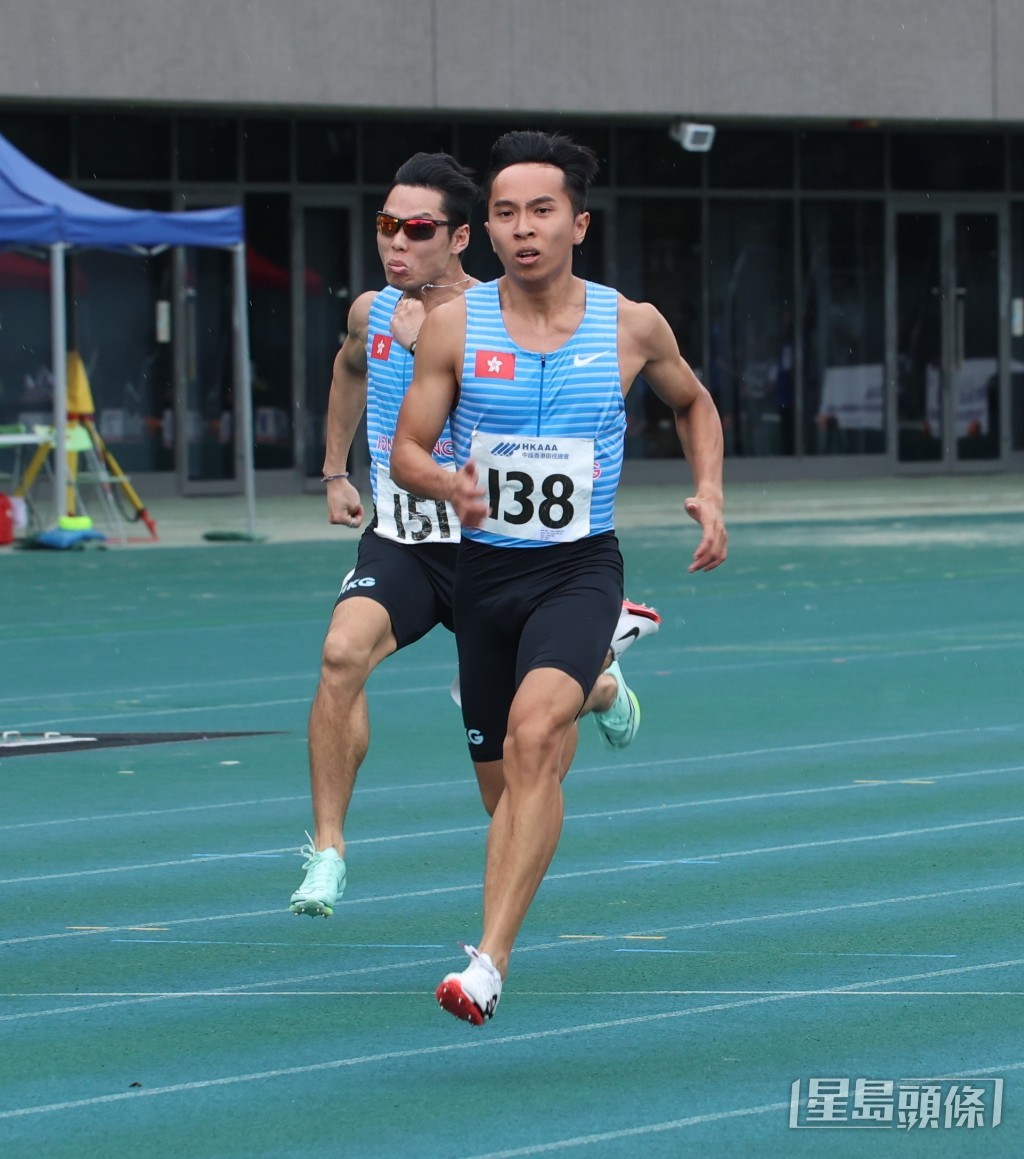 刁俊稀(右) 5月香港錦標賽跑出10秒33個人最佳時間。