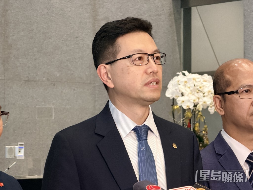 港區全國人大代表吳秋北。 港區全國人大代表吳秋北。