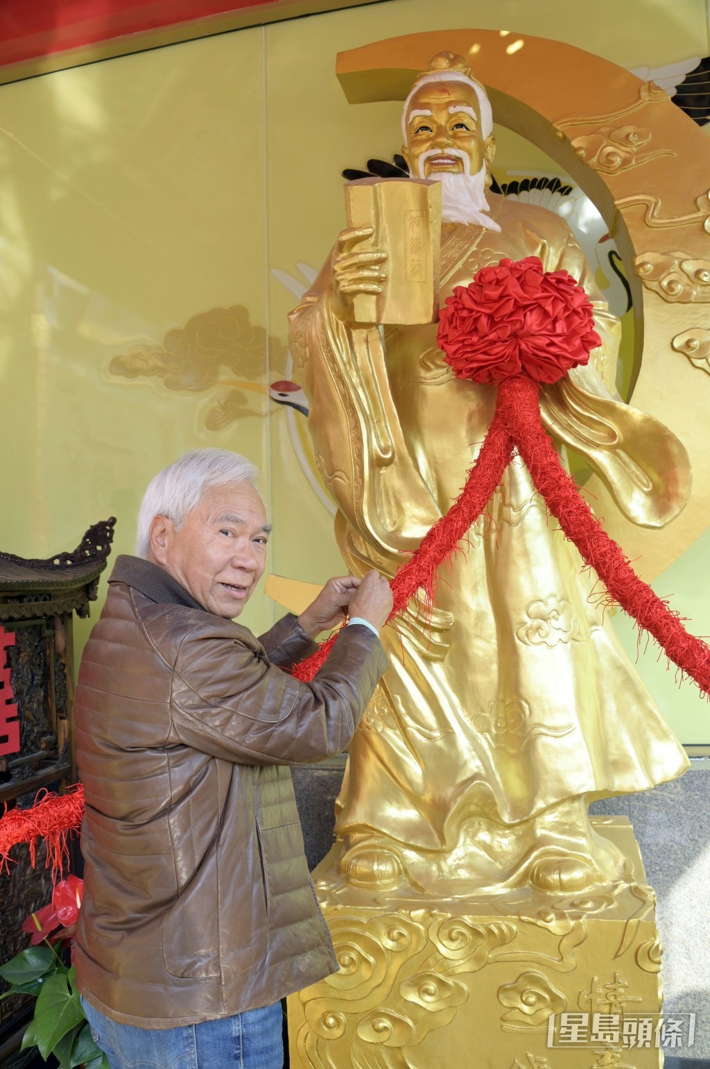 《星島頭條》直擊李龍基誠心拜月老，望有好姻緣。