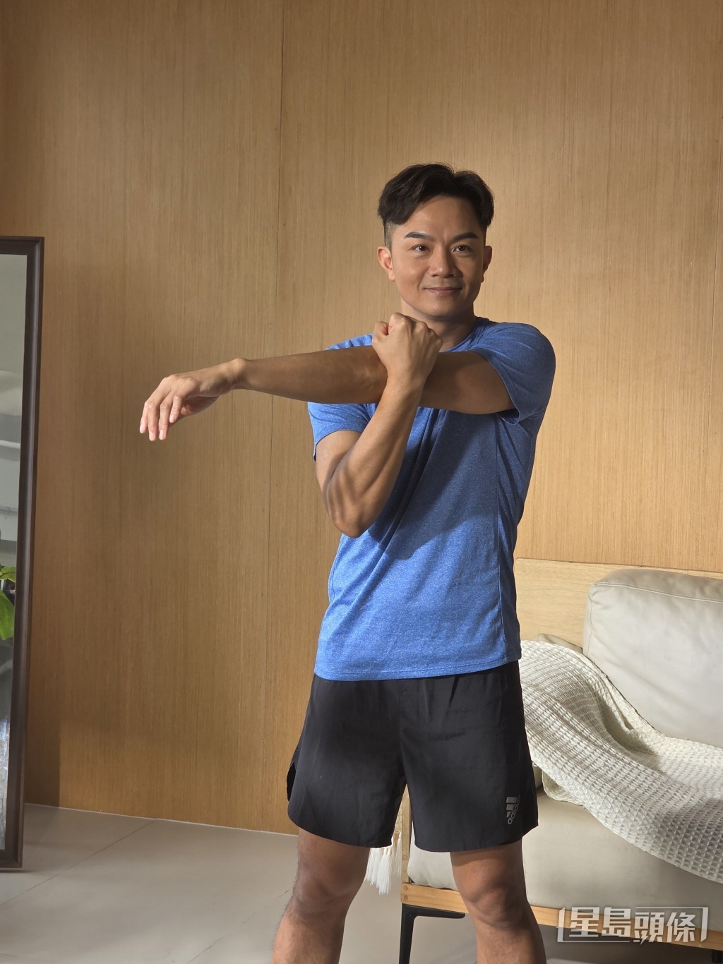 48歲胡仔身心健康。