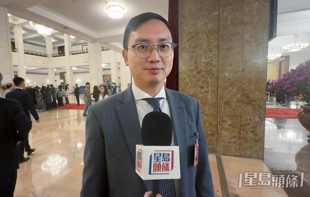 李鎮強希望透過大灣區做好通關工作，利用便捷、養老、教育等機遇，提升香港市民的獲得感和幸福感。郭詠欣攝