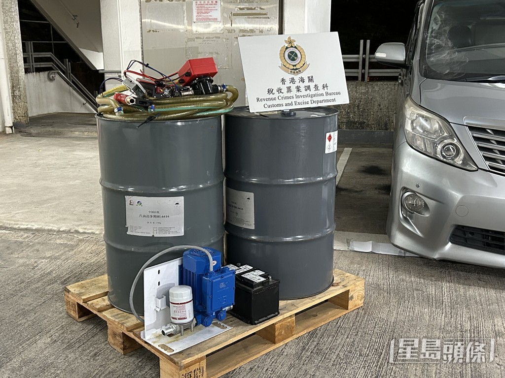 涉案入油工具。