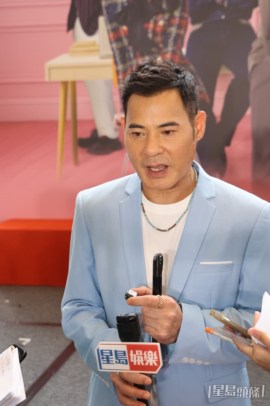 黃智賢憶述梁材遠在生時非常愛錫演員。