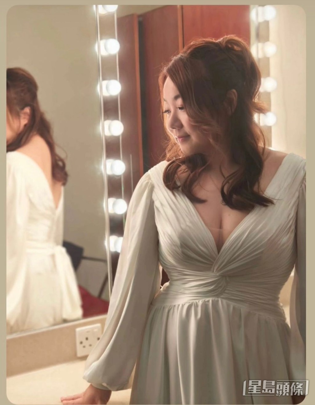 減肥後黃博為廣大樂迷派福利。 減肥後黃博為廣大樂迷派福利。