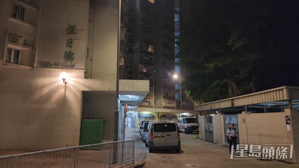 案件由重案組跟進調查,其後鑑證科人員亦奉召到場搜證。黎志偉攝 案件由重案組跟進調查,其後鑑證科人員亦奉召到場搜證。黎志偉攝