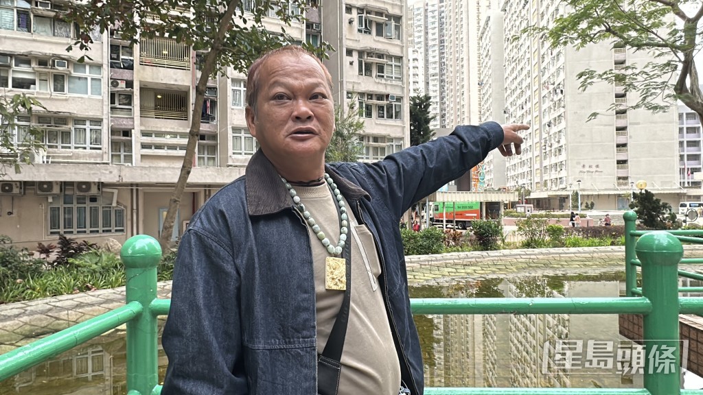 居民陳先生直指死魚事件是管理公司失職。劉漢權攝