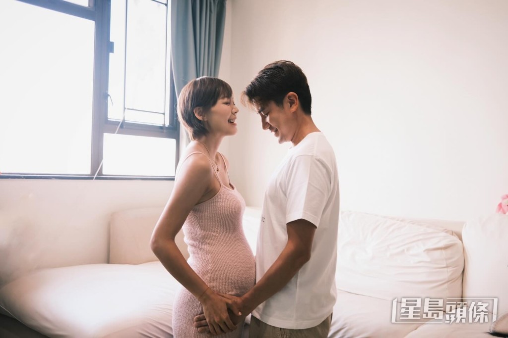 梁諾妍已經肚凸凸。