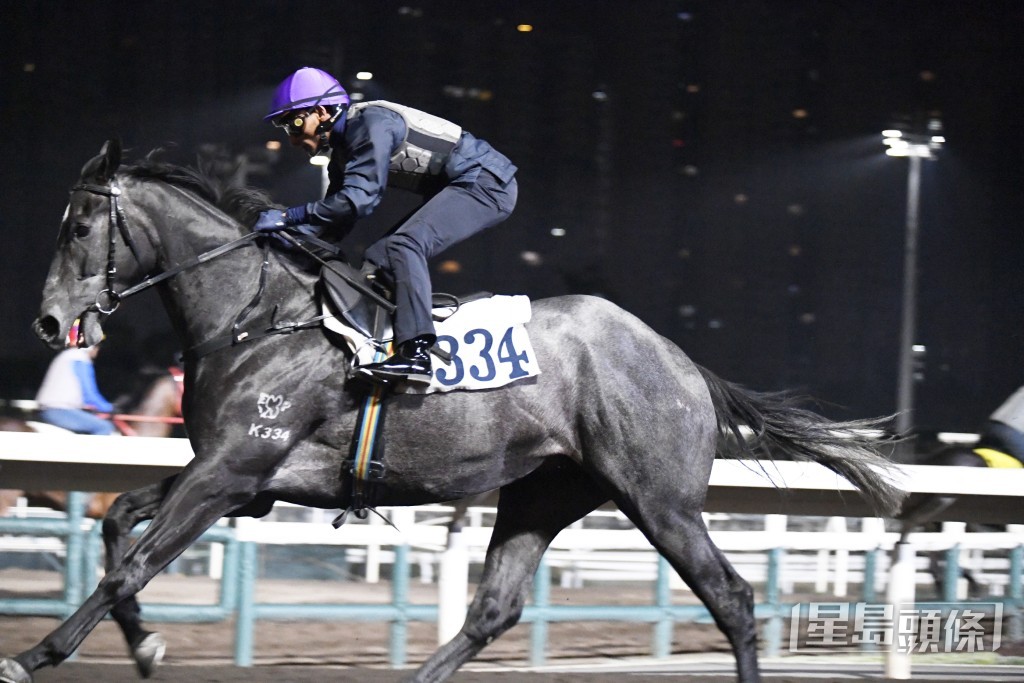 「渡月橋」全程擔高頭走相當神氣，火氣充裕勇銳無比。