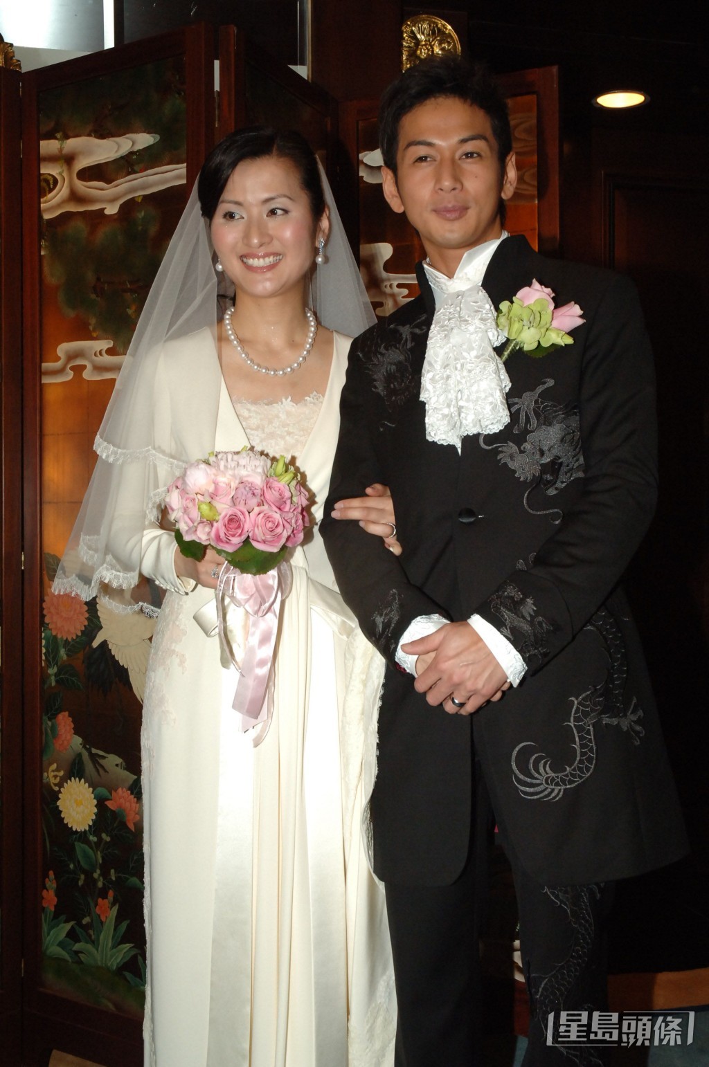 吴家乐与周蕙蕙已经结婚17年。