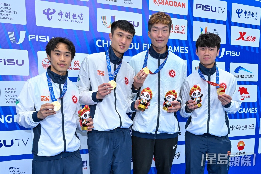 吳諾弘成為全職男子花劍運動員。