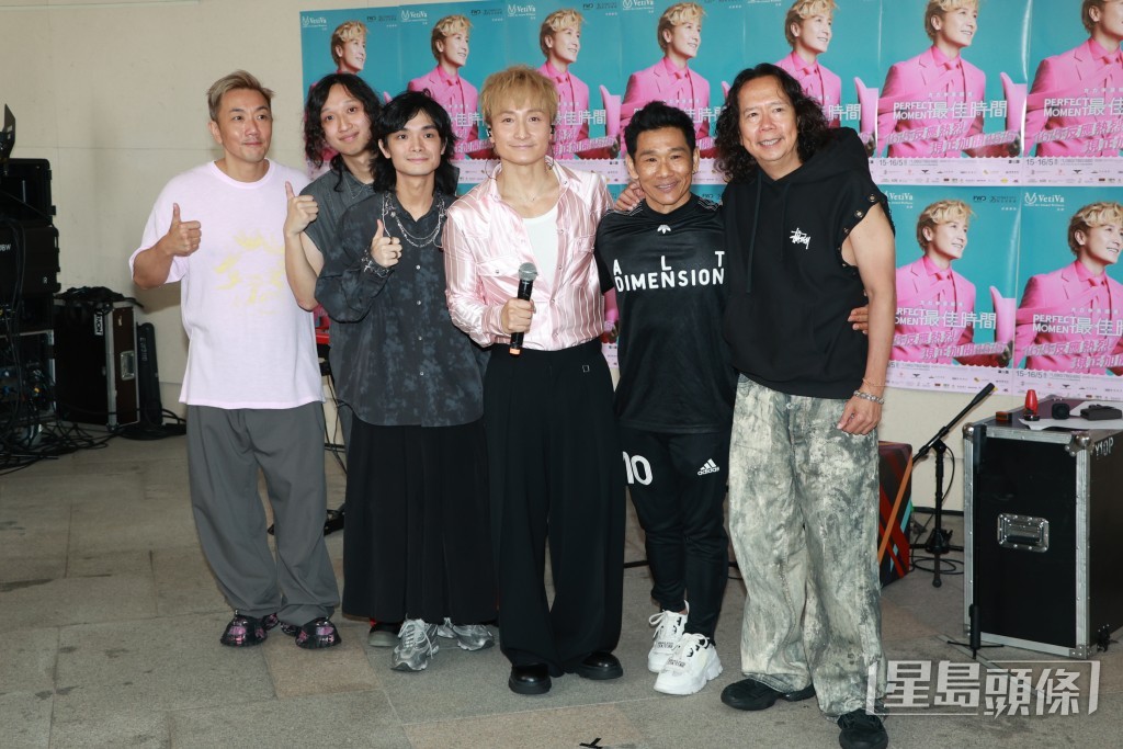 Joey、新晉樂隊「晚安莉莉」的Yam和水金為Busking伴奏。