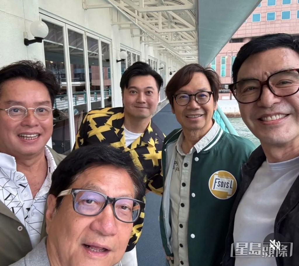 王嘉明和温拿成员好老友。 王嘉明和温拿成员好老友。