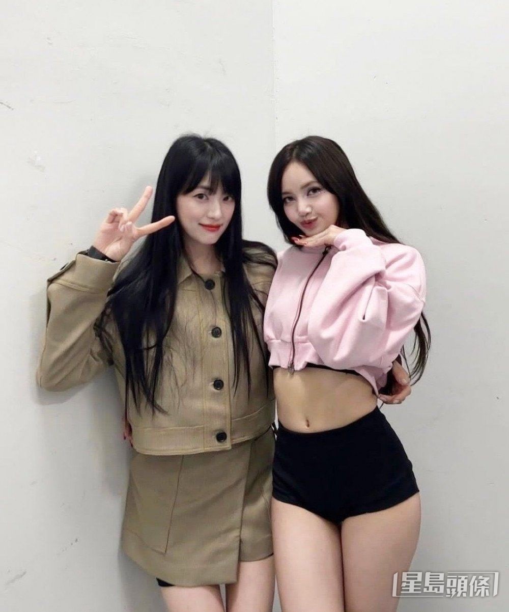 Jisoo姊姊與Lisa的合照在網上掀起話題。