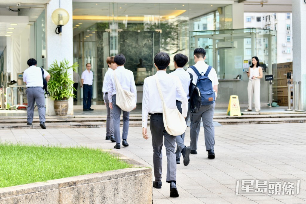 九龍塘傳統名校喇沙書院今年誕生兩名狀元。盧江球攝 九龍塘傳統名校喇沙書院今年誕生兩名狀元。盧江球攝