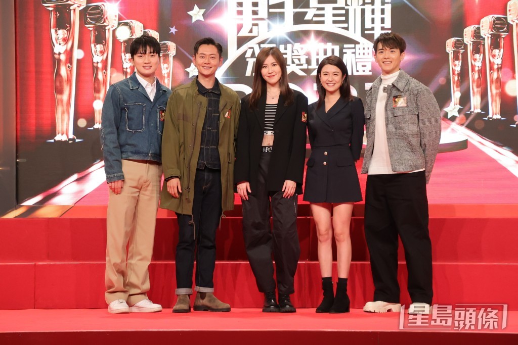 入圍藝員有份出席。 入圍藝員有份出席。